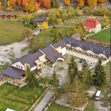 Breezy Hotel Valbone